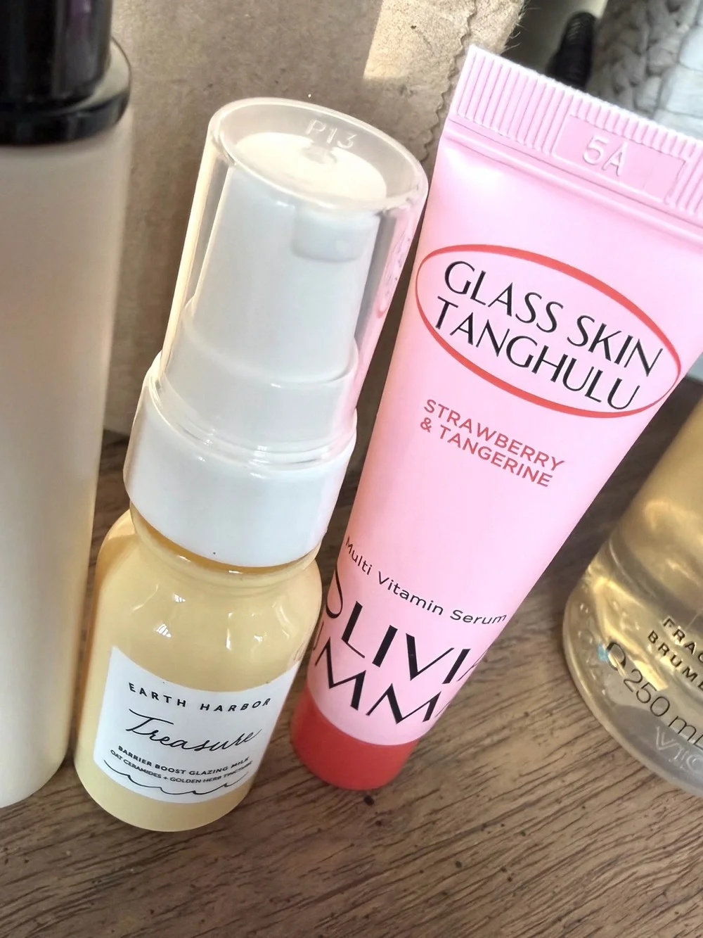 $ SALE BELIEF Super Drops Golden Glow Serum - with two small skincare items
